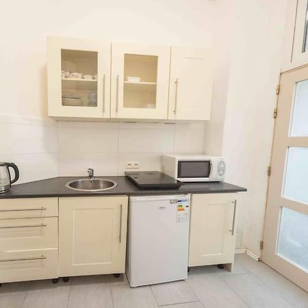 Studio Milana Apartment บรัสเซลส์ ภายนอก รูปภาพ