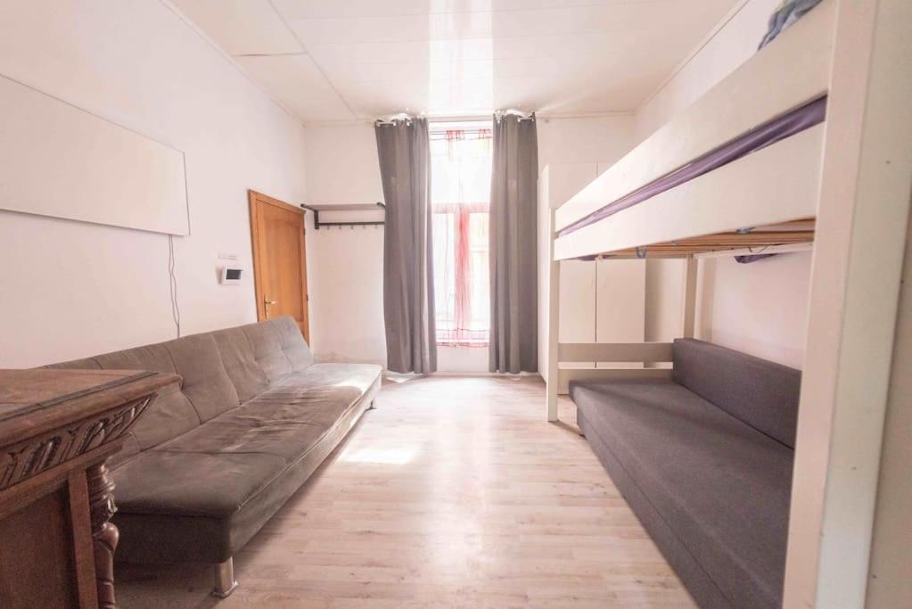 Studio Milana Apartment บรัสเซลส์ ภายนอก รูปภาพ